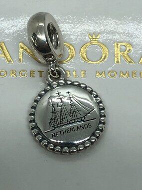 ✨🔥Pandora Netherlands Exclusive Charm Travel Pendant